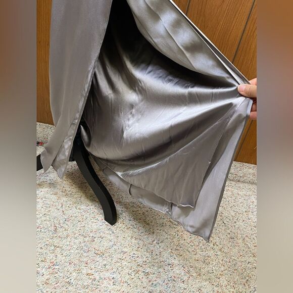 Frederick Anderson Silk Halter Gown size 8 - Picture 13 of 13